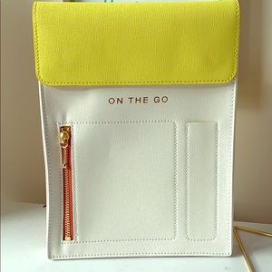 Anthropologie on the go bag insert